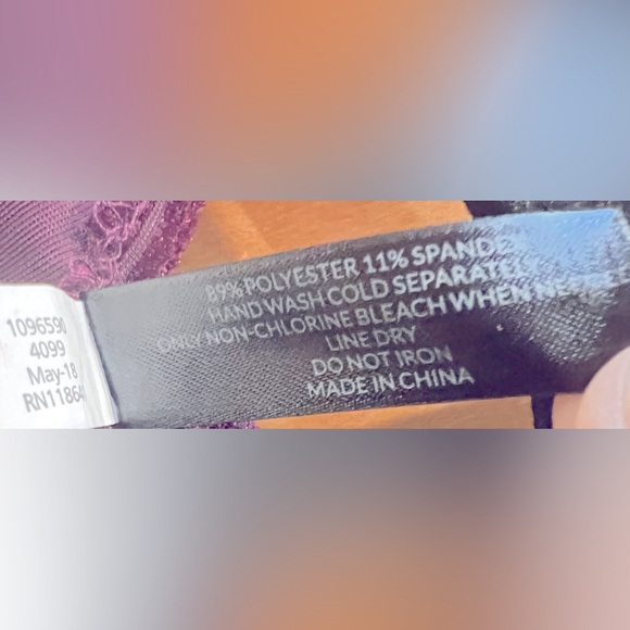 LANE BRYANT sheer/velvet-stripe red / purple (burgundy) poncho, one size, NWOT - Picture 5 of 5